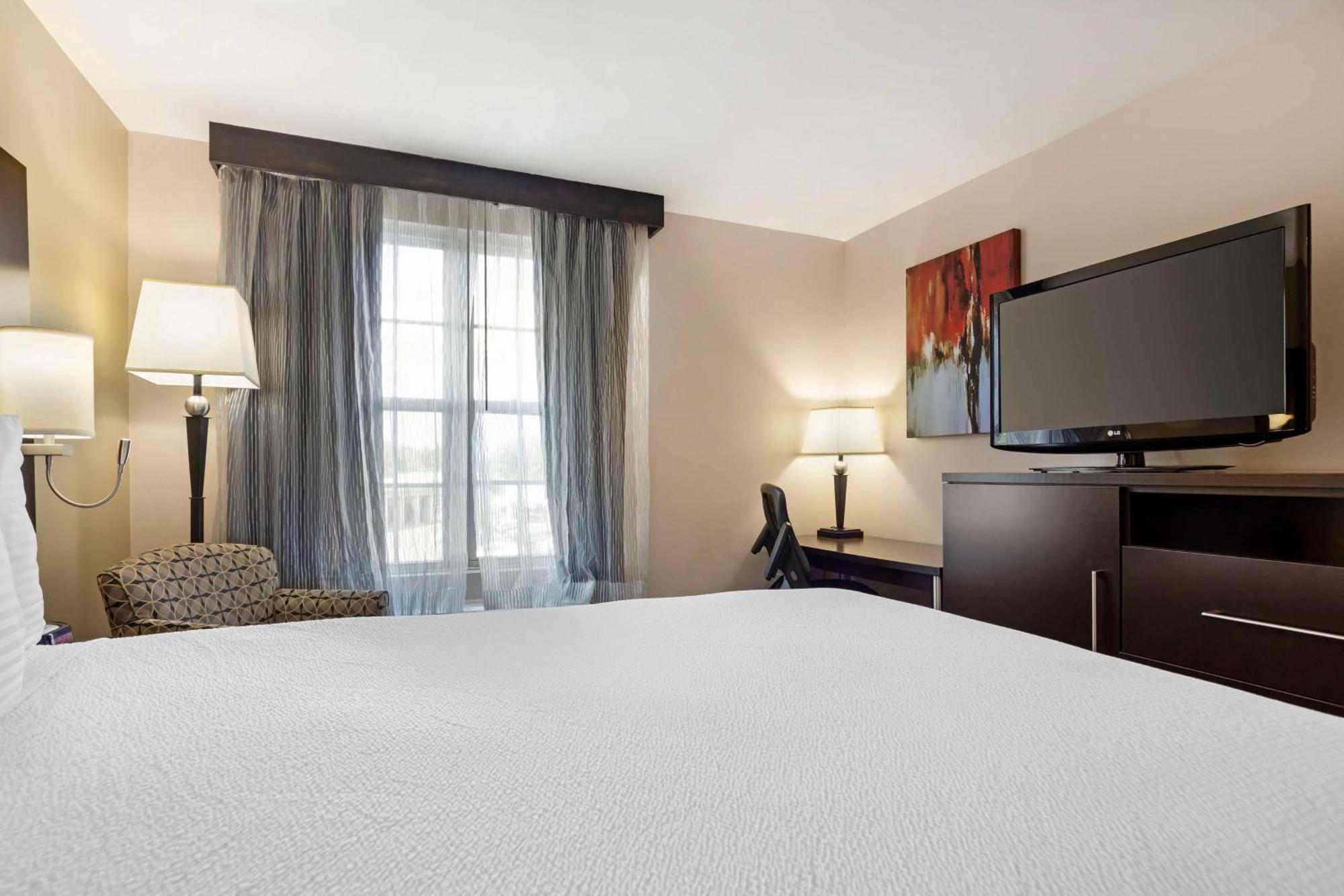 Best Western Plus Fairfield Hotel Exterior foto
