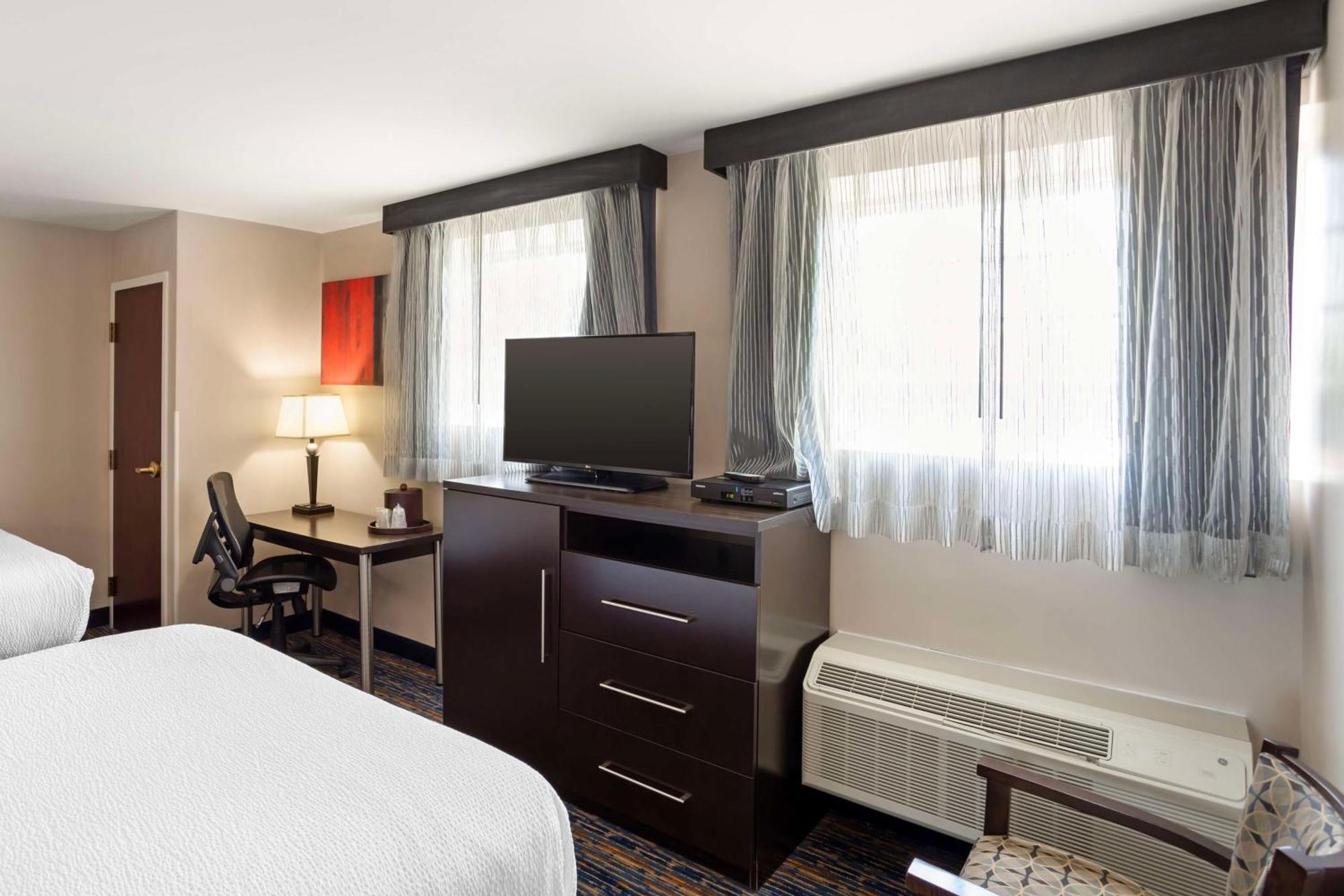 Best Western Plus Fairfield Hotel Exterior foto